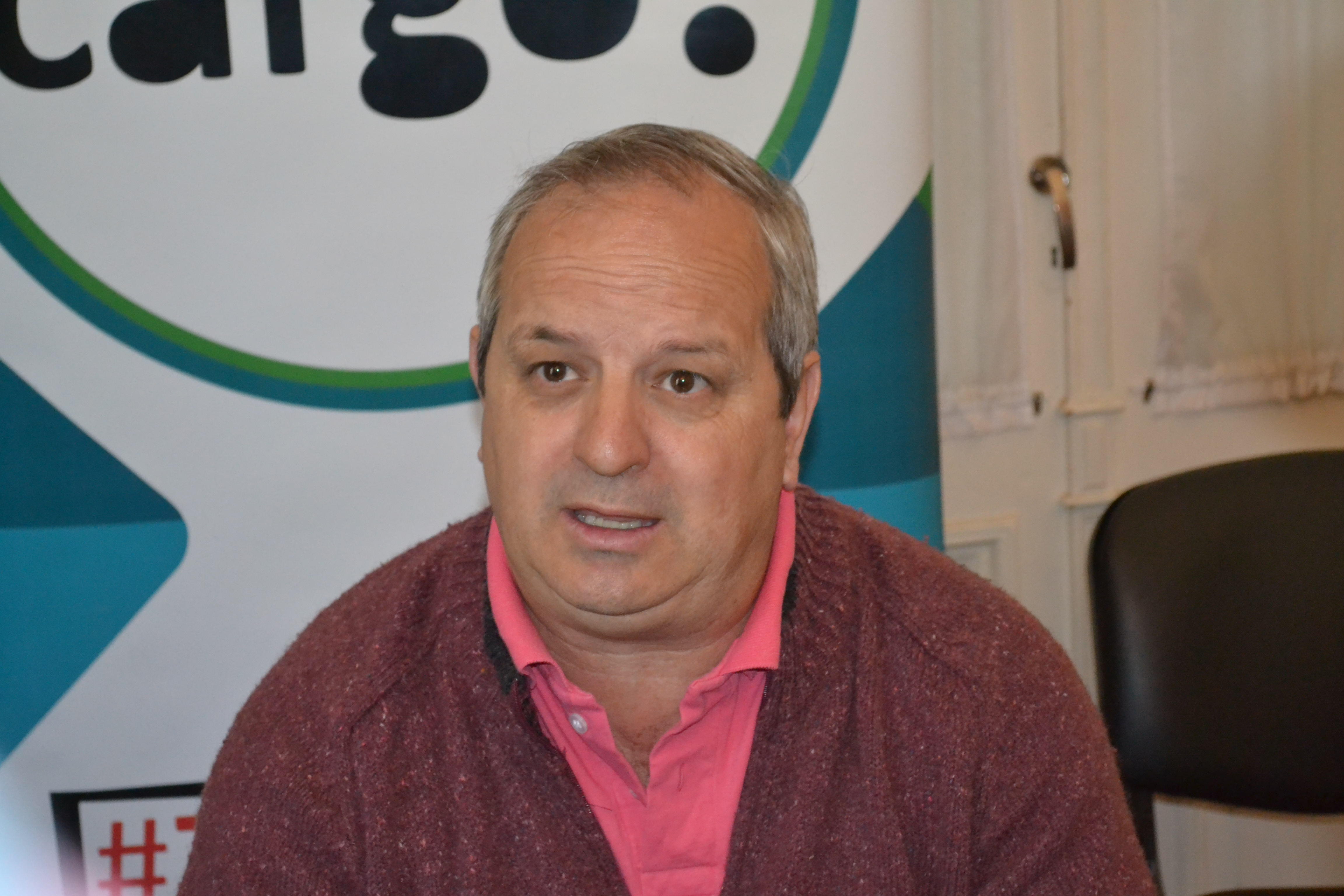 Se firmó convenio para agilizar el trámite de la licencia de conducir .-