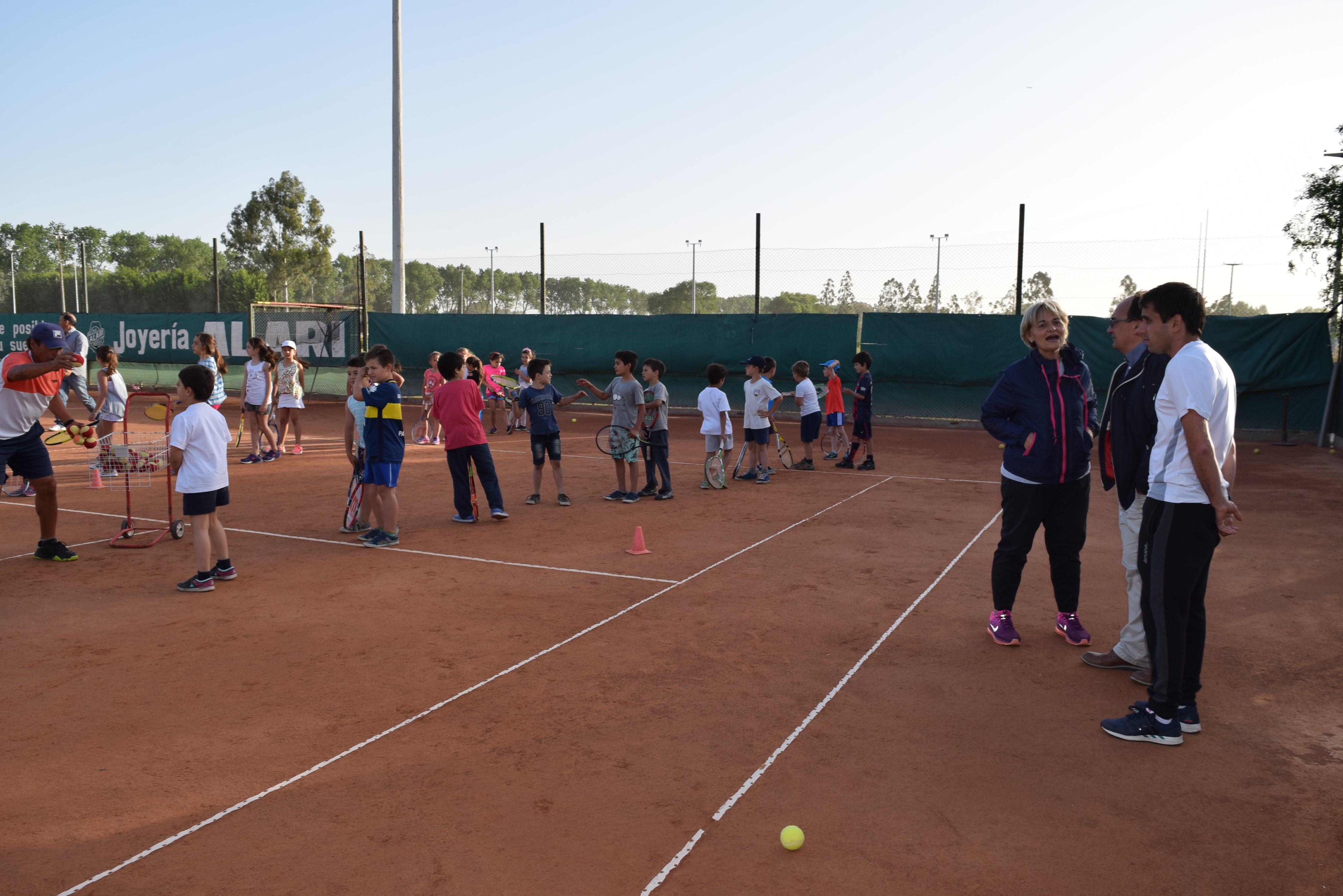 Cierre de actividades de tenis del CAPS 31 de Julio.-