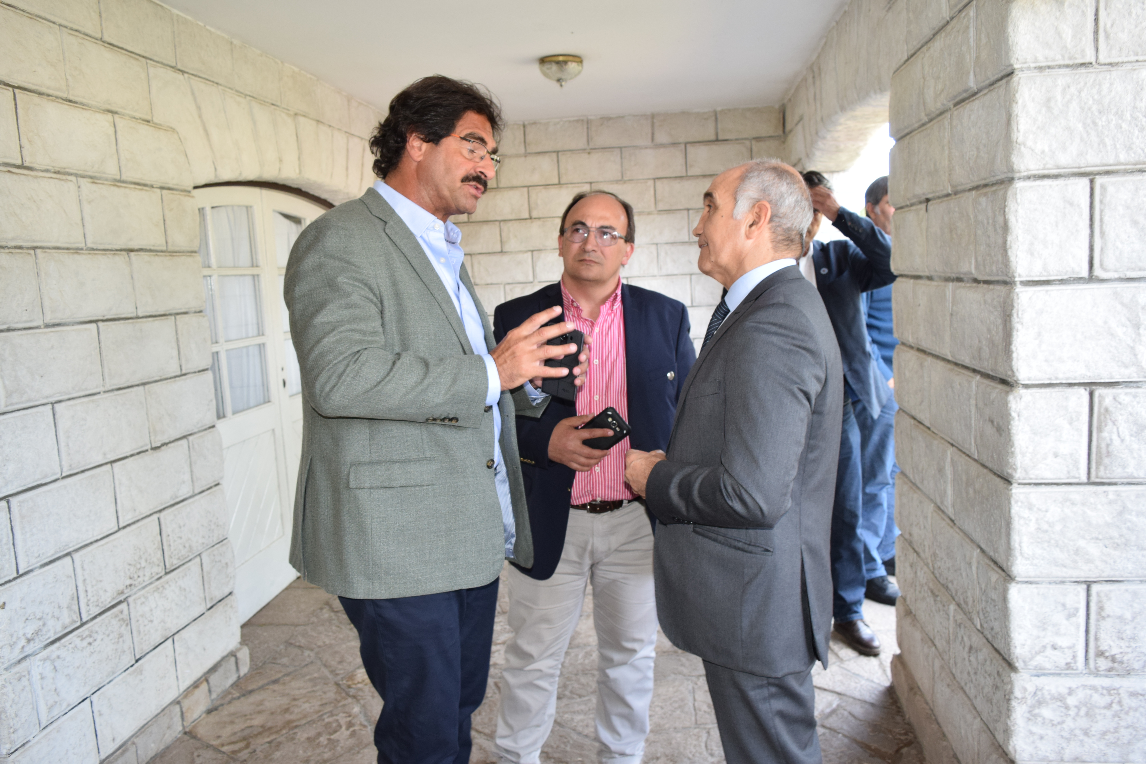 Salomón participó de la reunión de gabinete ampliado de la gobernadora Vidal.-
