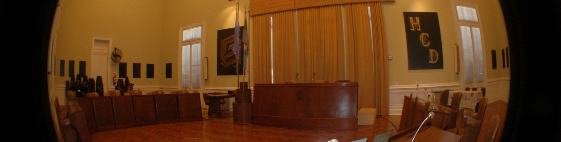 28 de diciembre – Asamblea de Mayores contribuyentes en el Concejo Deliberante de Saladillo.-