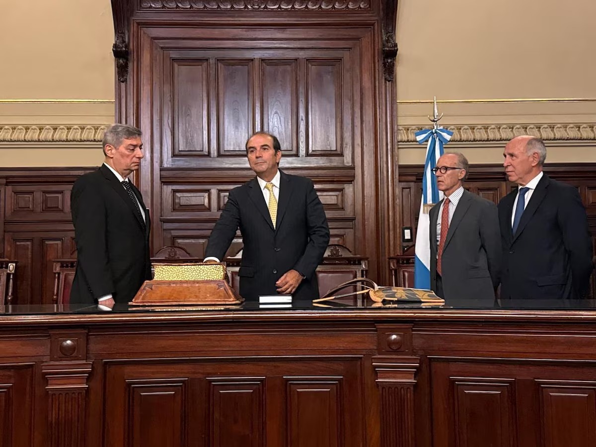 García Mansilla renunció a su cargo tras 40 días en la Corte Suprema