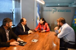 El Intendente José L. Salomón se reunió con la Ministra Batakis.-