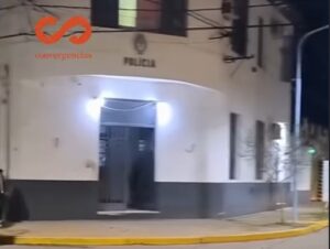 Roque Pérez | Aprehendieron a dos hombres y una mujer policía acusados de infracción a la Ley de Tenencia y Tráfico de Estupefacientes.-