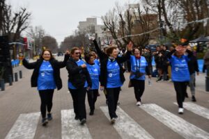 Más de 300 personas participaron de la Carrera Aniversario por los 163 años de Saladillo.-