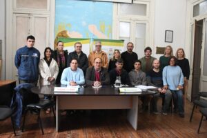 Concurso de precios para equipos de climatización en la Escuela media N° 2.-