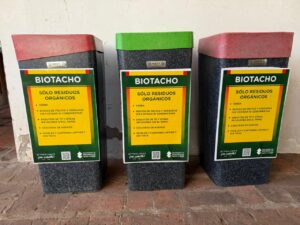 Biotachos en la base de campamento de Cazón.-